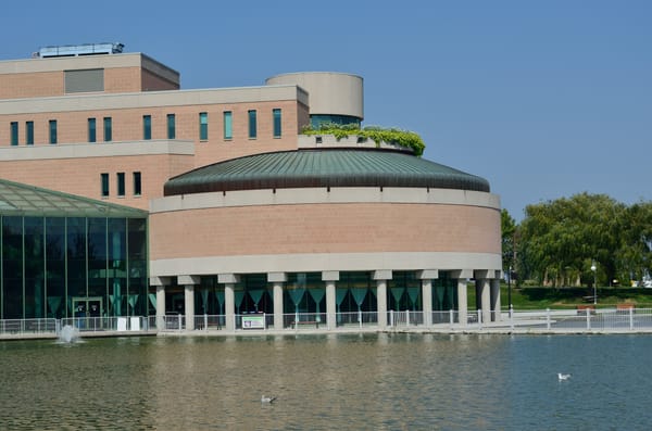 Markham: Scarpitti the Most Popular Big City Mayor